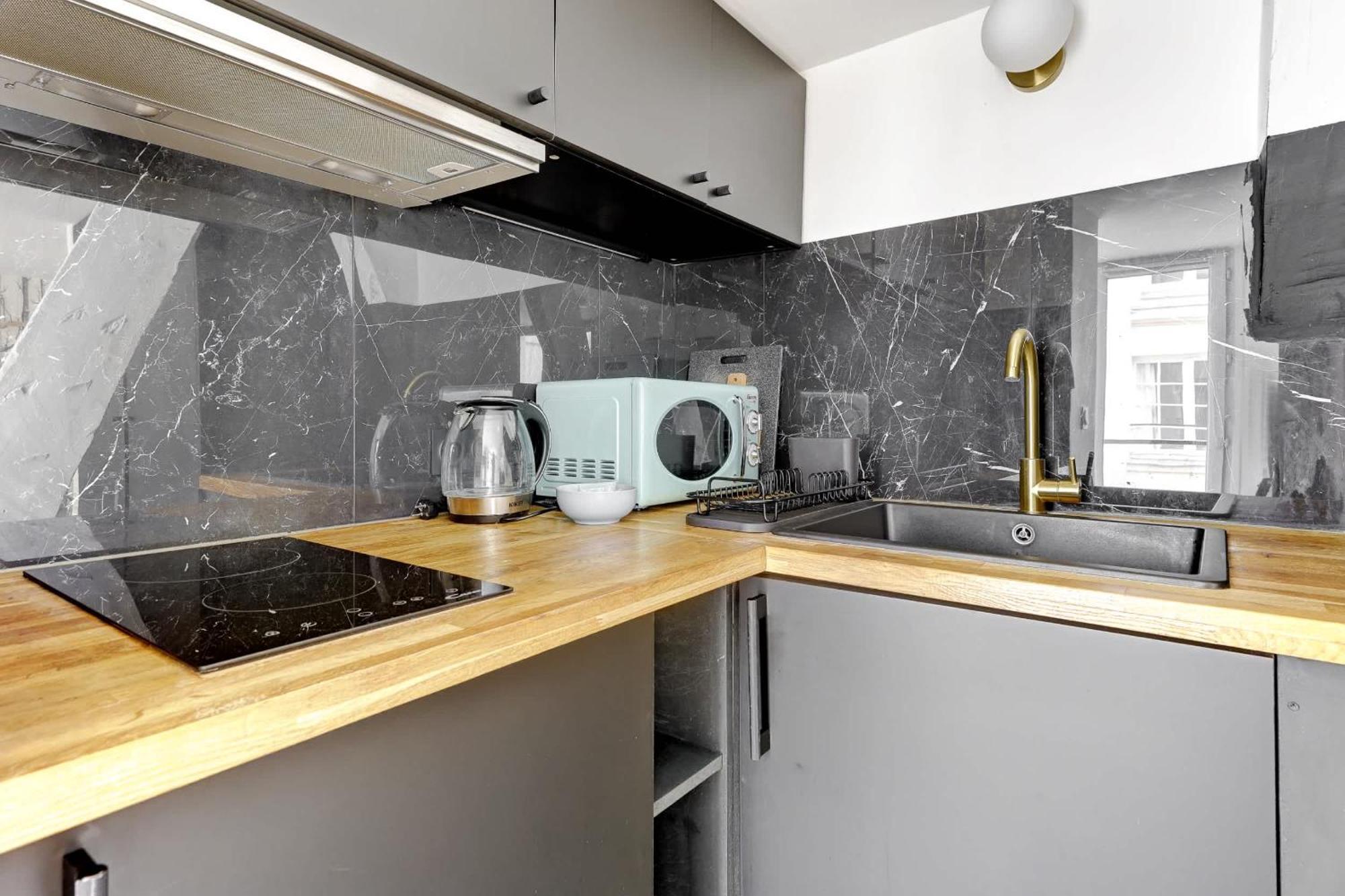 Apartment Bm-studio Lumineux Pour 2 Parfait A Paris